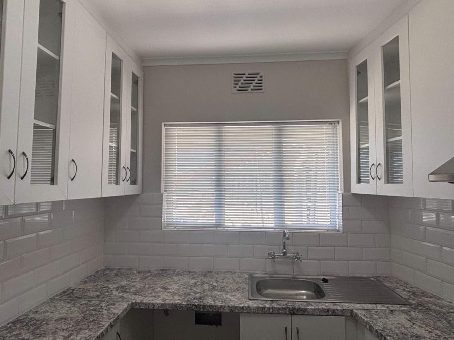 To Let 2 Bedroom Property for Rent in Tamboerskloof Western Cape